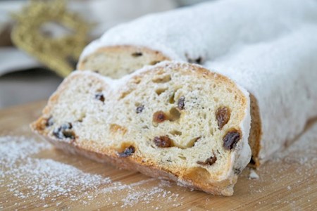 Christstollen mit Quark