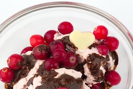 Cranberry Creme