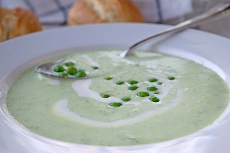 Cremige Erbsensuppe