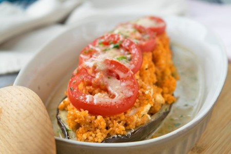 Gefüllte Aubergine mit Bulgur