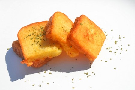 Goldwürfelsuppe