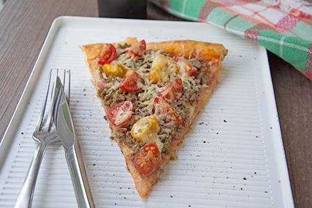 Hackfleisch Pizza