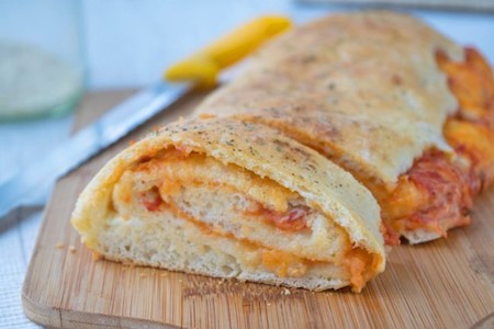 Käse Kräuter Rollbrot