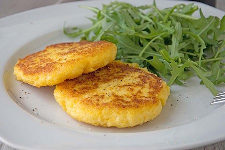 Kartoffeltätschli mit Stock
