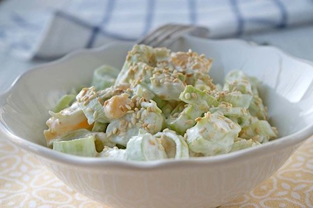 Lauchsalat mit Sesam