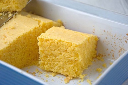 Omas goldener Maiscake