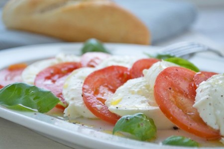 Schneller Caprese Salat