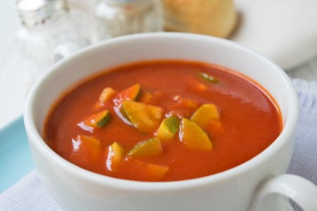 Tomatensuppe mit Bulgur