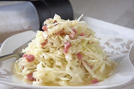 Warmer Krautsalat mit Speck